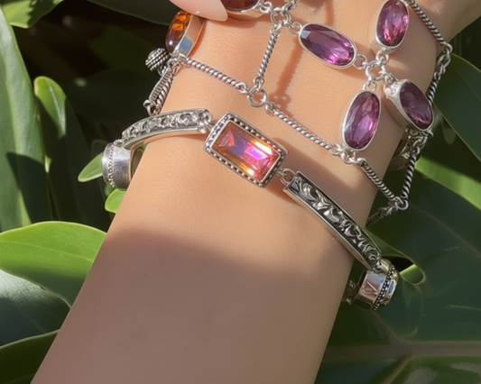 Repoussé Link Bracelet – Garnet & Deep Twilight Topaz (Sasha 2003 Archive)